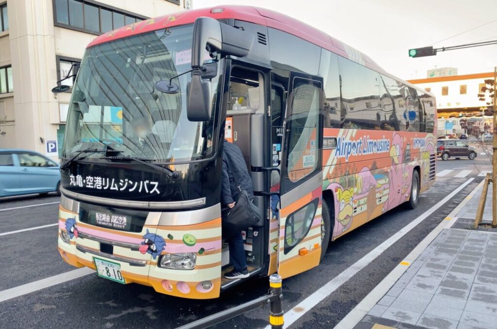 高松空港に行くリムジンバス